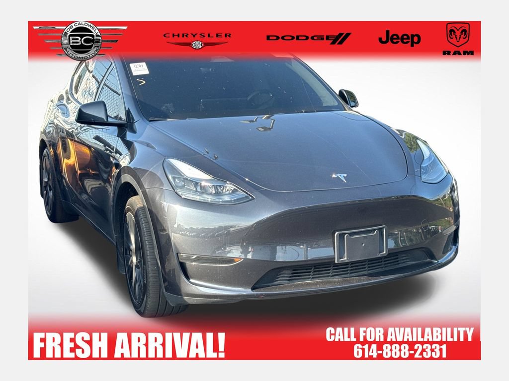 Used 2024 Tesla Model Y Long Range RWD image 1