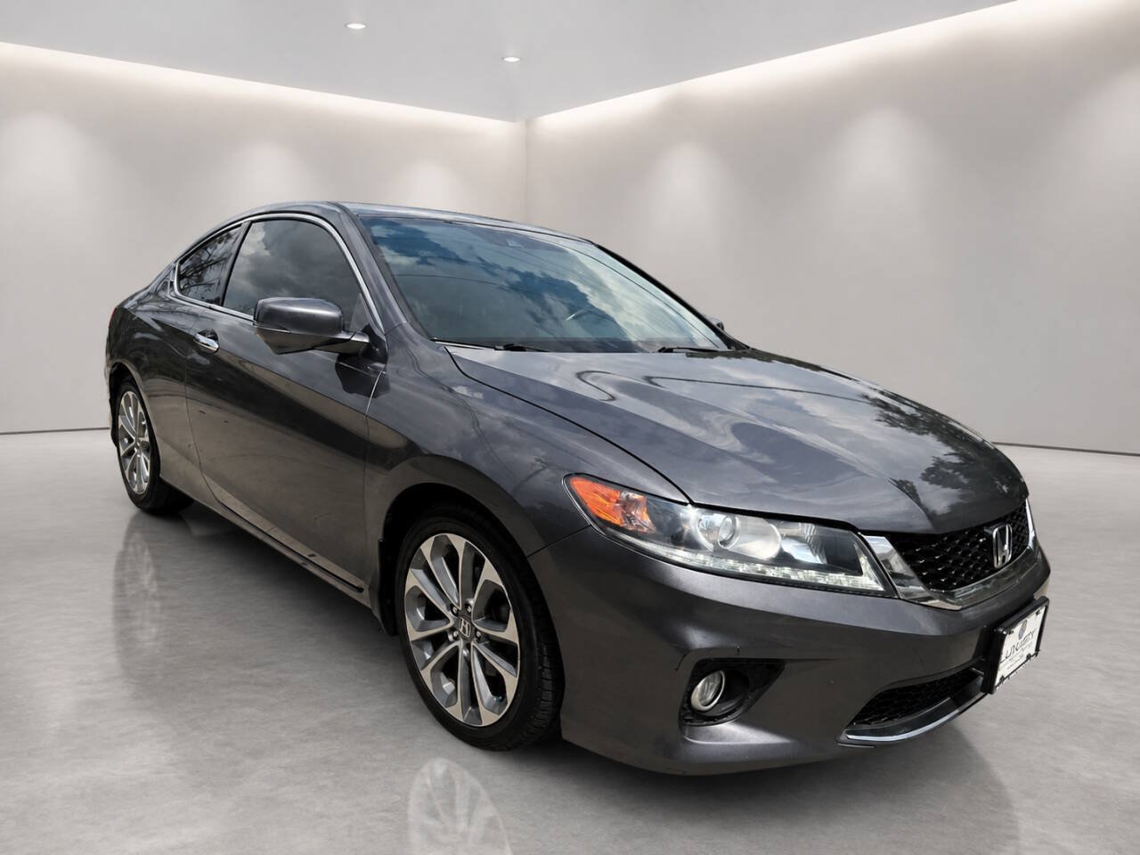 Used 2015 Honda Accord EX-L image 1