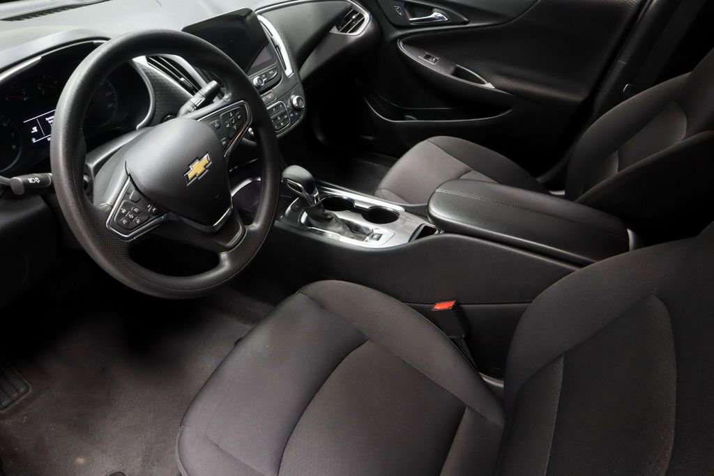 Used 2024 Chevrolet Malibu LT image 23