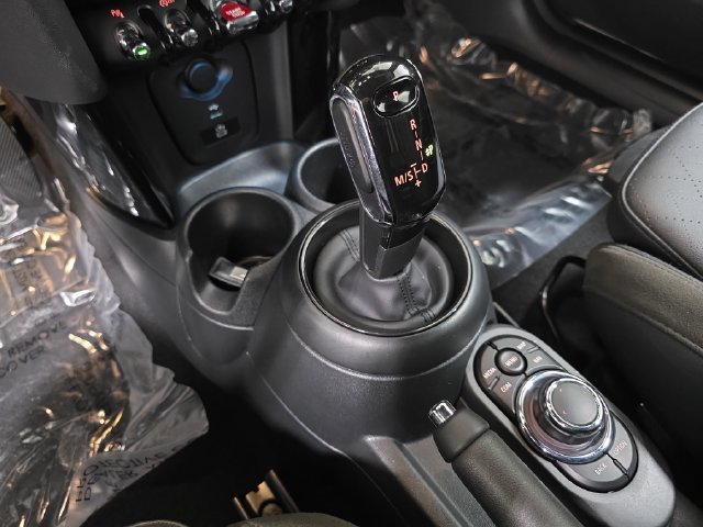 Certified 2024 MINI Cooper S FWD image 22