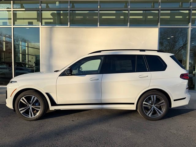 New 2026 BMW X7 M60i w/ Climate Comfort Package image 2