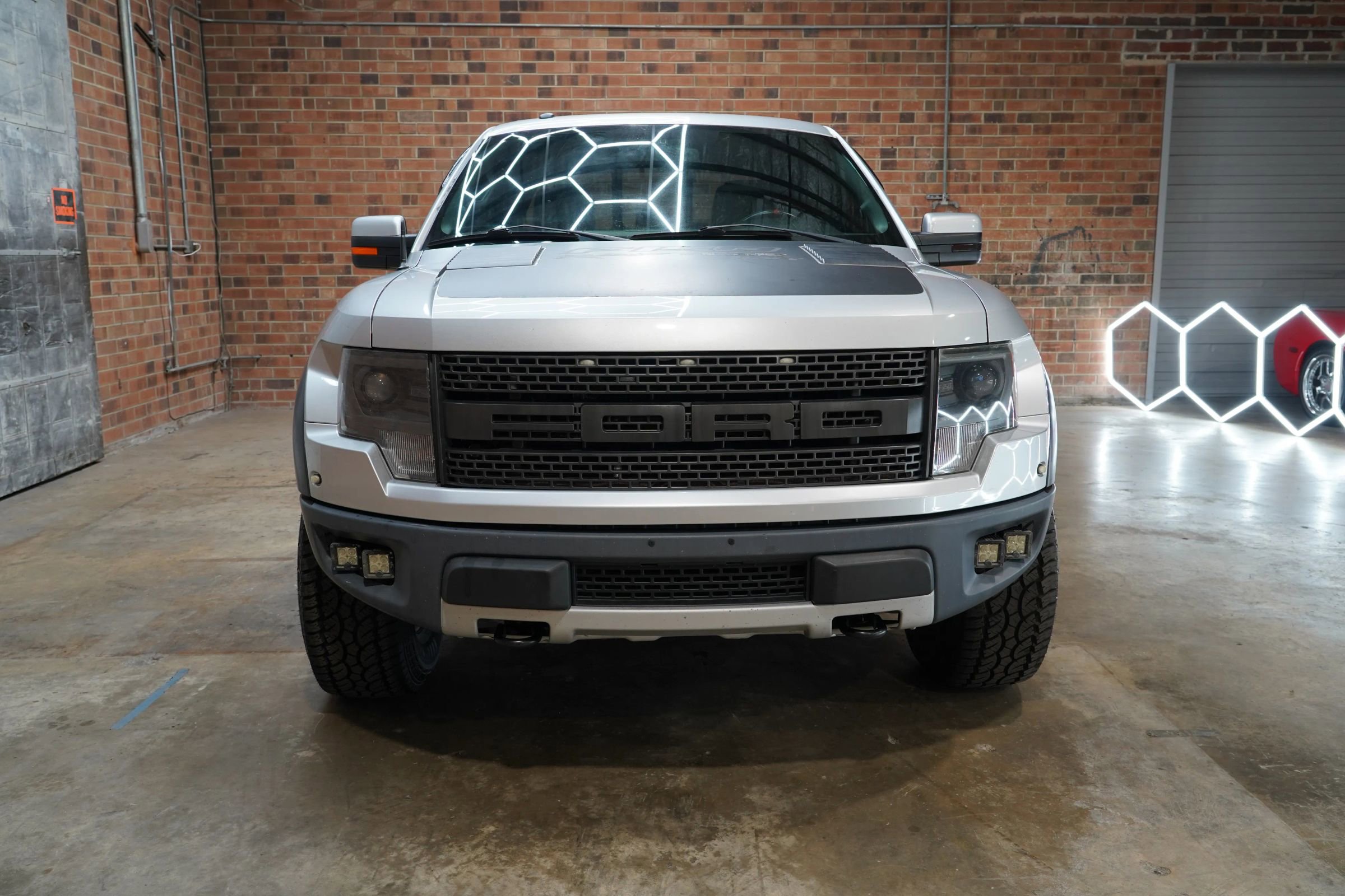 Used 2014 Ford F150 Raptor w/ Equipment Group 801A Luxury image 5