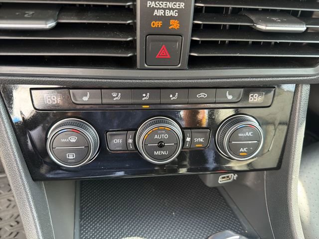 Used 2019 Volkswagen Jetta SE FWD image 20