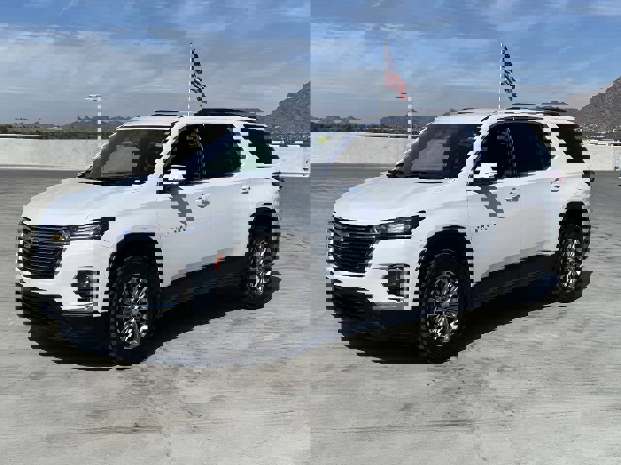 Used 2023 Chevrolet Traverse LT image 6