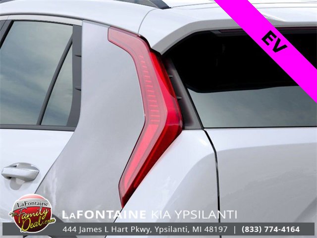 New 2025 Kia Niro Wave w/ Wave Preserve Package image 16