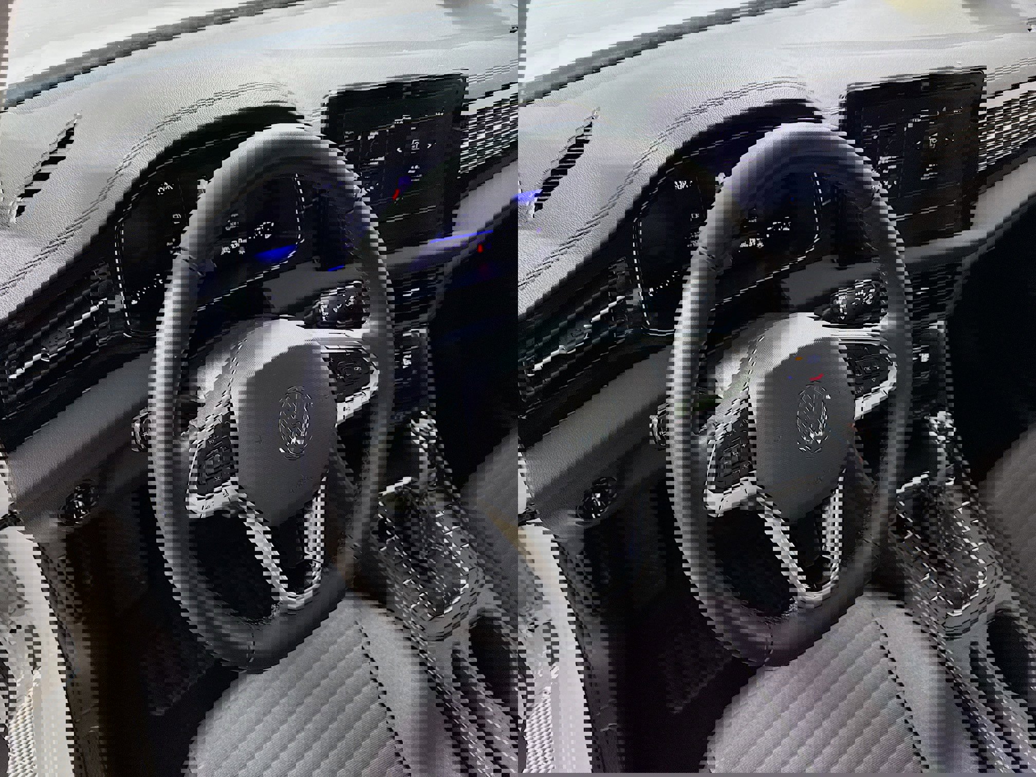 Used 2025 Volkswagen Jetta S image 21