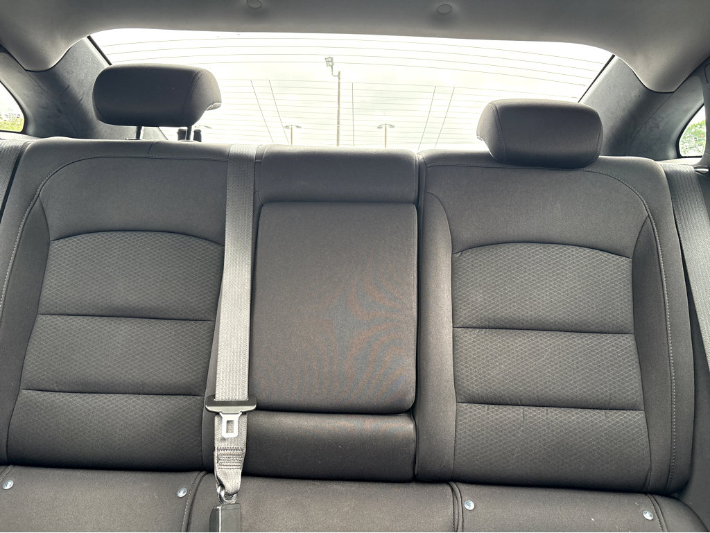 Used 2021 Chevrolet Malibu LT FWD image 22