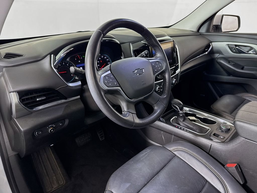 Used 2021 Chevrolet Traverse RS AWD/4WD image 9