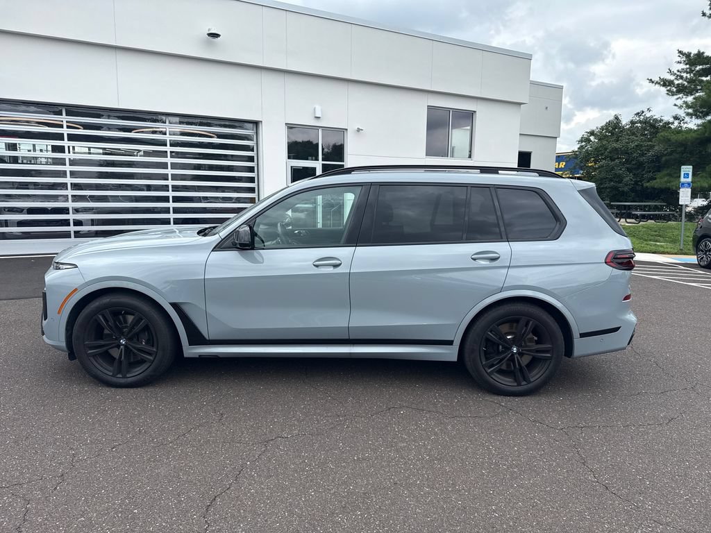 Certified 2025 BMW X7 M60i w/ Climate Comfort Package AWD/4WD image 2