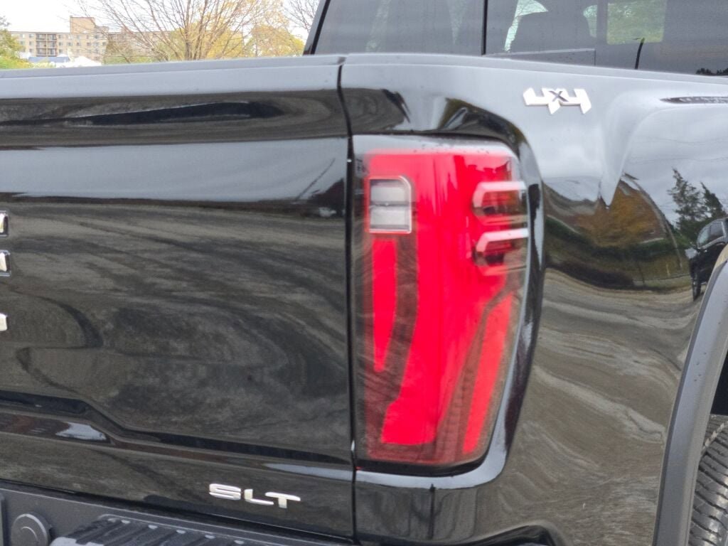 New 2026 GMC Sierra 3500 SLT w/ SLT Premium Package image 13