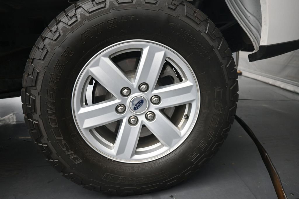 Used 2022 Ford F150 XLT w/ Equipment Group 301A Mid AWD/4WD image 15