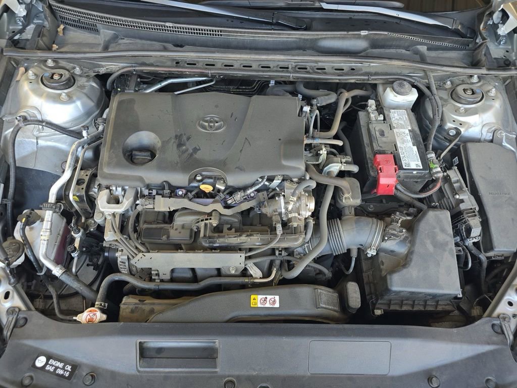 Used 2022 Toyota Camry SE image 9