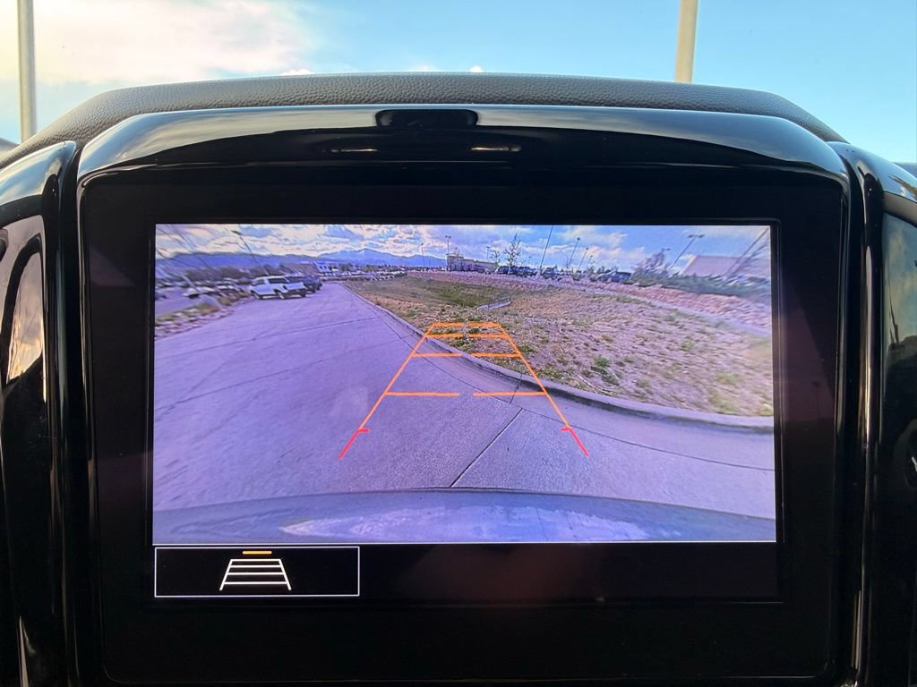 Used 2020 Chevrolet Traverse LT AWD/4WD image 17