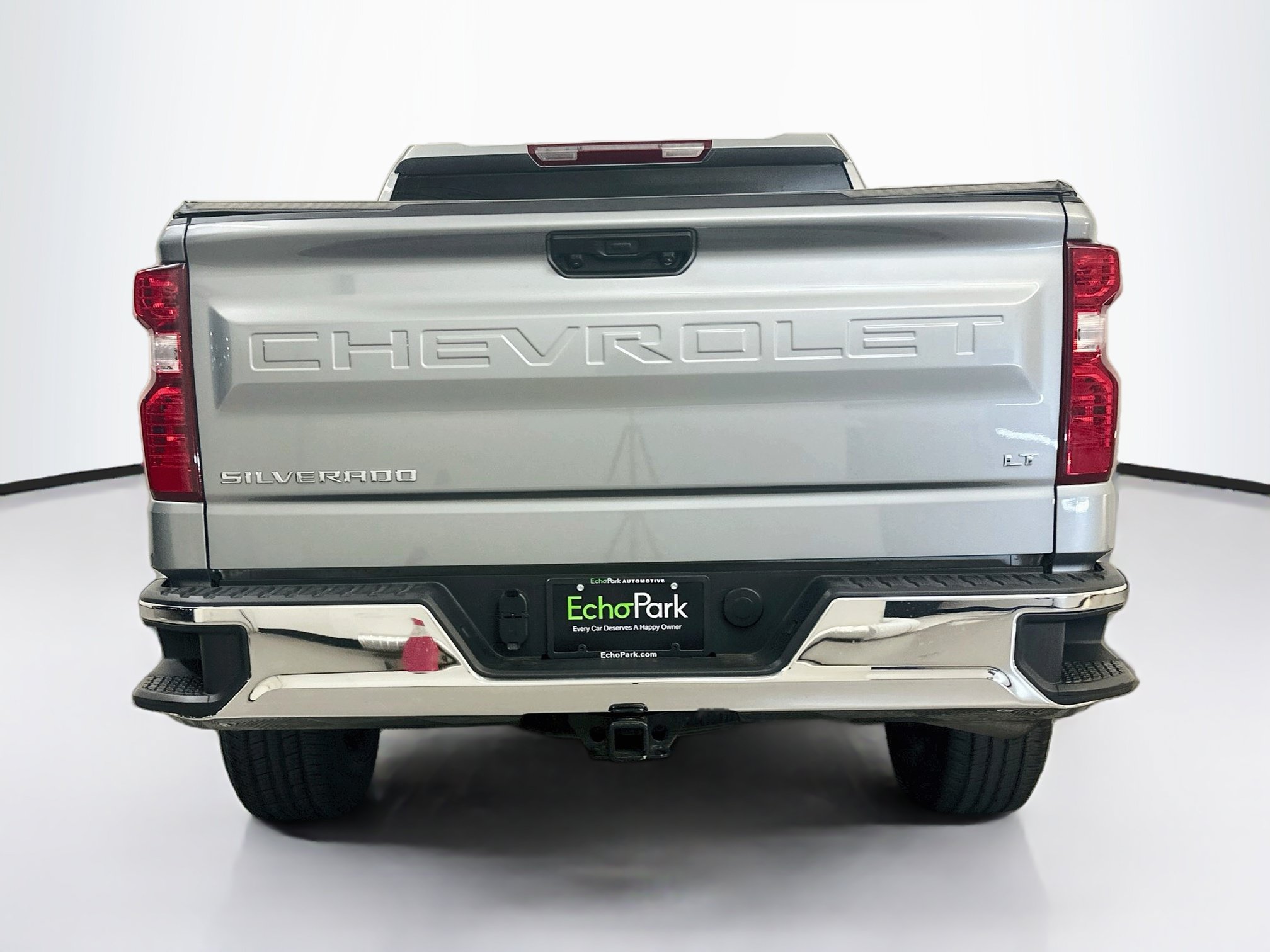 Used 2024 Chevrolet Silverado 1500 LT AWD/4WD image 7
