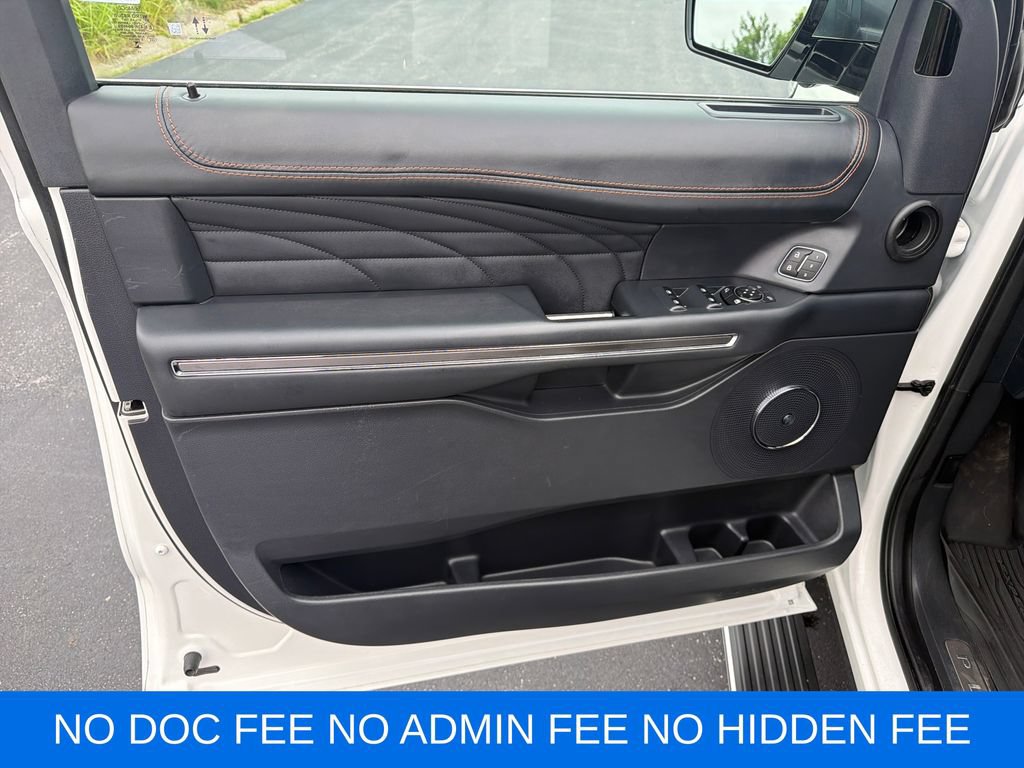 Used 2024 Ford Expedition Max Platinum AWD/4WD image 12