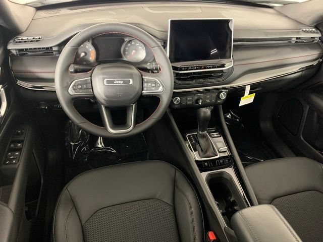 New 2026 Jeep Compass Trailhawk AWD/4WD image 14