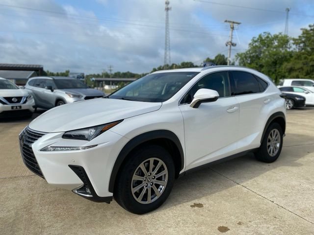Used 2018 Lexus NX 300 FWD w/ Comfort Package image 4