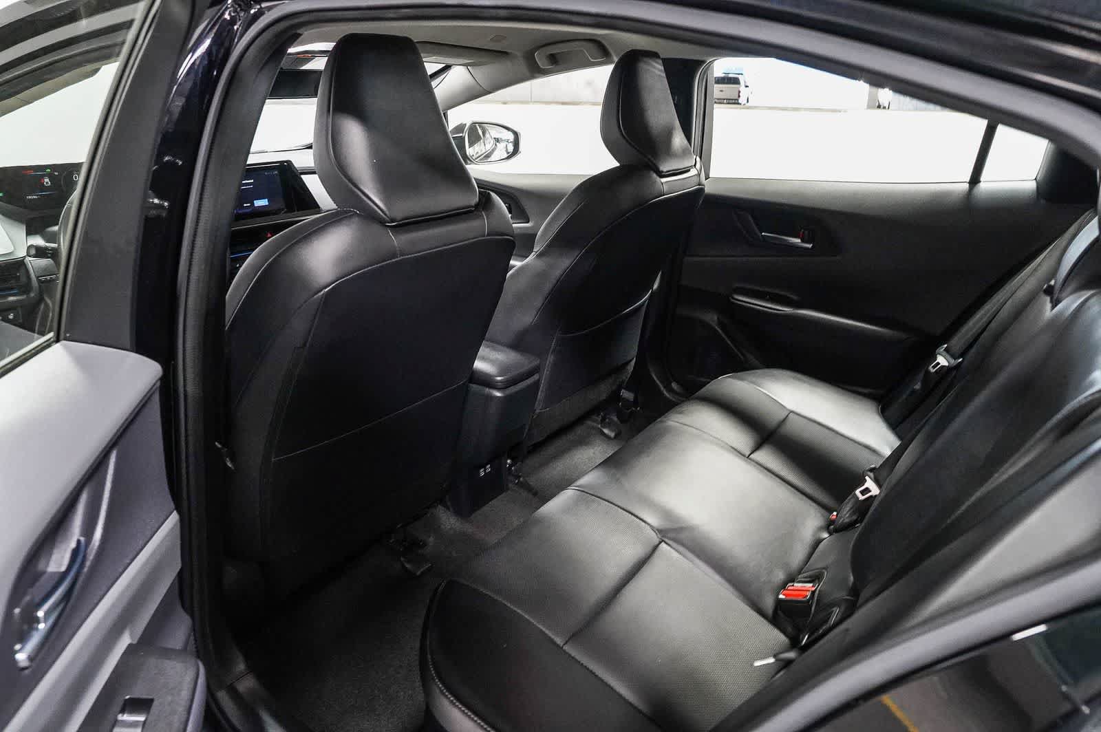 Certified 2023 Toyota Prius XLE FWD image 19