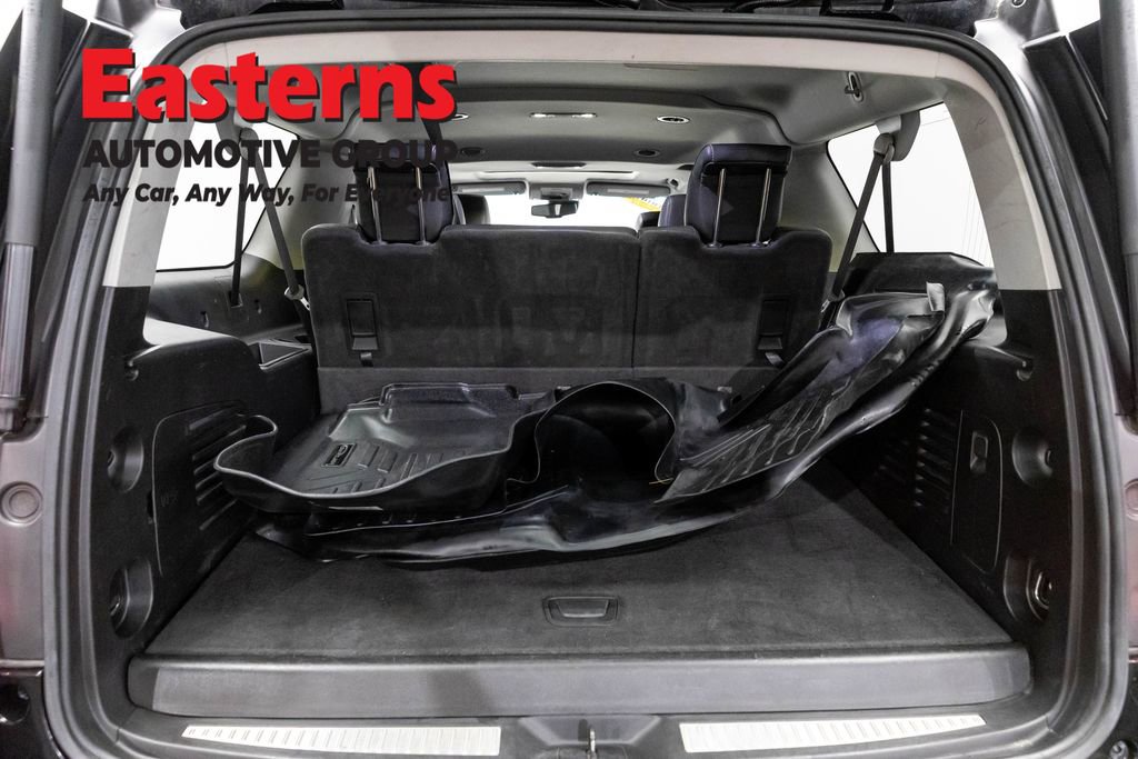 Used 2019 Chevrolet Suburban LT AWD/4WD image 9