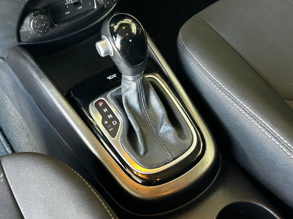 Used 2013 Kia Soul + w/ Audio Pkg FWD image 25