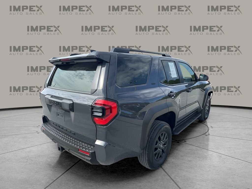 Used 2025 Toyota 4Runner SR5 AWD/4WD image 5