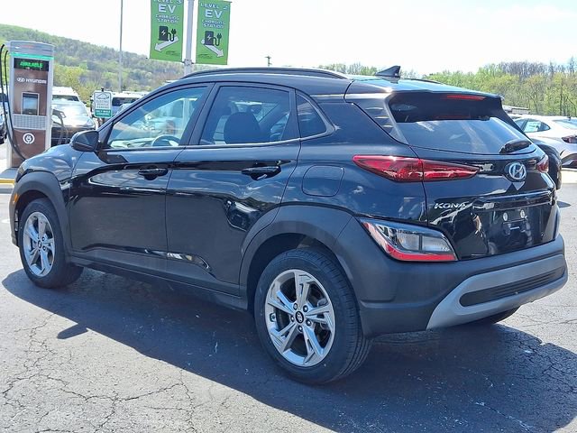 Used 2022 Hyundai Kona SEL image 4
