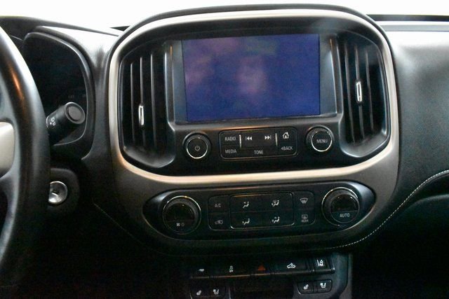 Used 2018 GMC Canyon Denali image 20