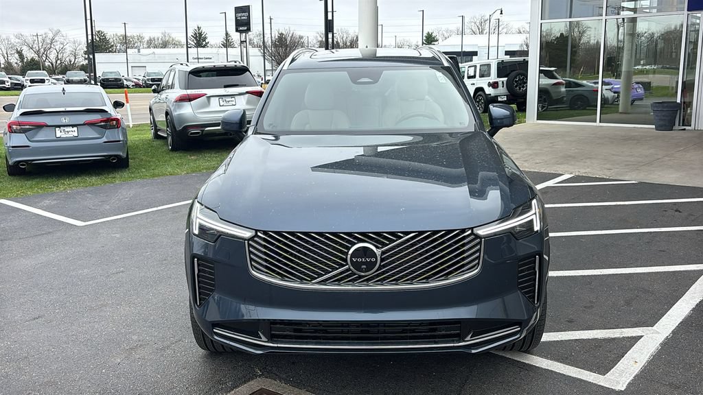 New 2026 Volvo XC90 B6 Plus w/ Protection Package Premier AWD/4WD image 5