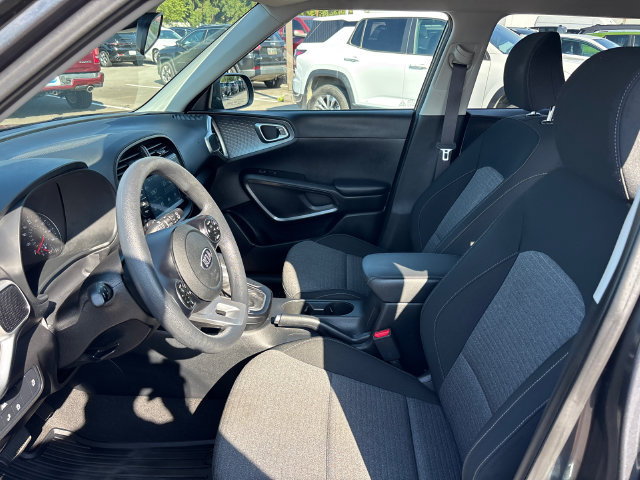 Used 2021 Kia Soul S w/ Paint Protection Package FWD image 6