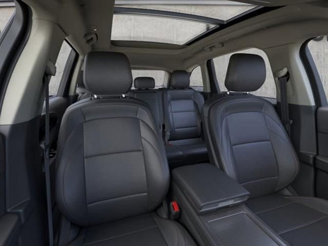 New 2026 Lincoln Nautilus Hybrid AWD/4WD image 10