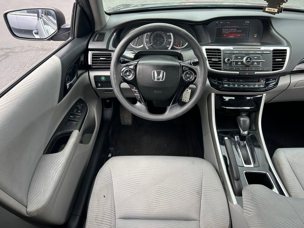 Used 2016 Honda Accord LX image 24