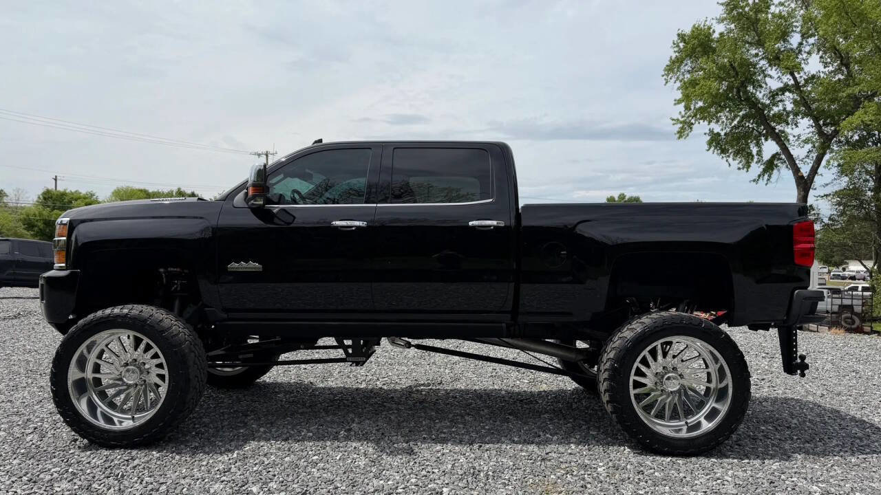 Used 2016 Chevrolet Silverado 2500 High Country w/ Duramax Plus Package AWD/4WD image 4