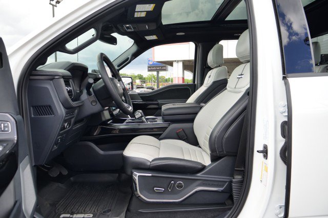 Used 2024 Ford F150 Lightning Platinum AWD/4WD image 25