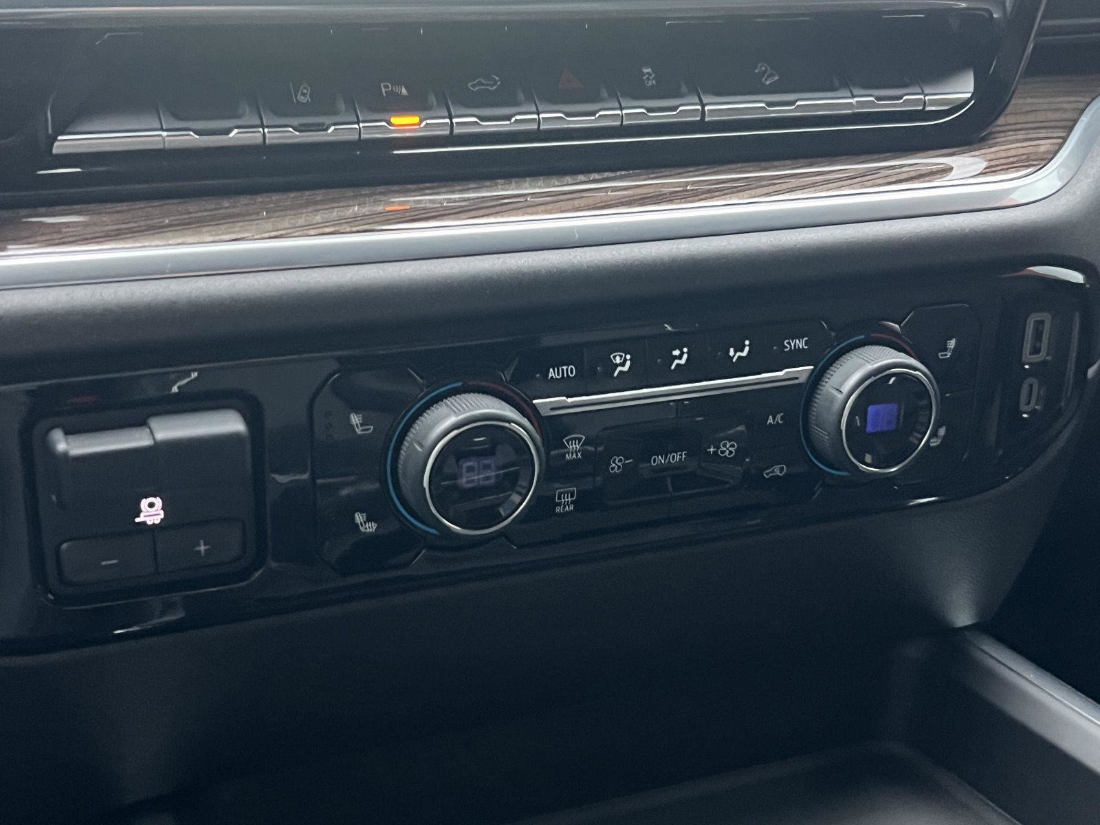 Used 2024 Chevrolet Silverado 2500 LT w/ All Star Edition AWD/4WD image 28