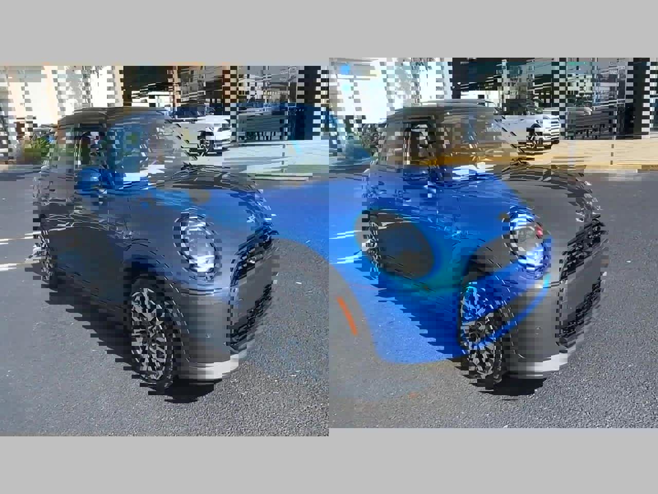 Used 2025 MINI Cooper S image 28