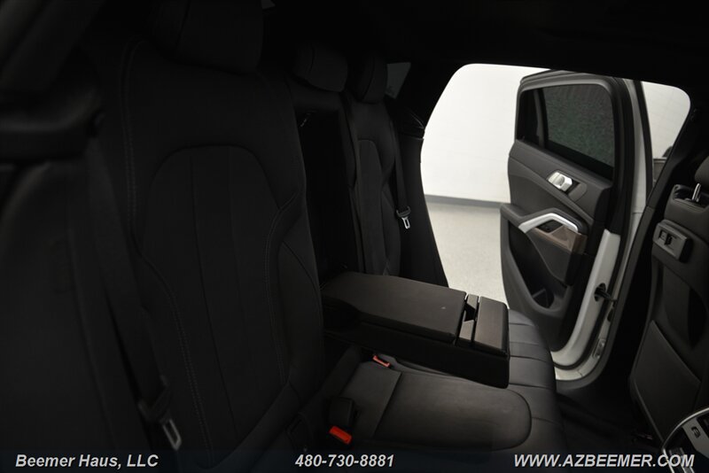 Used 2022 BMW X6 xDrive40i w/ M Sport Package AWD/4WD image 28
