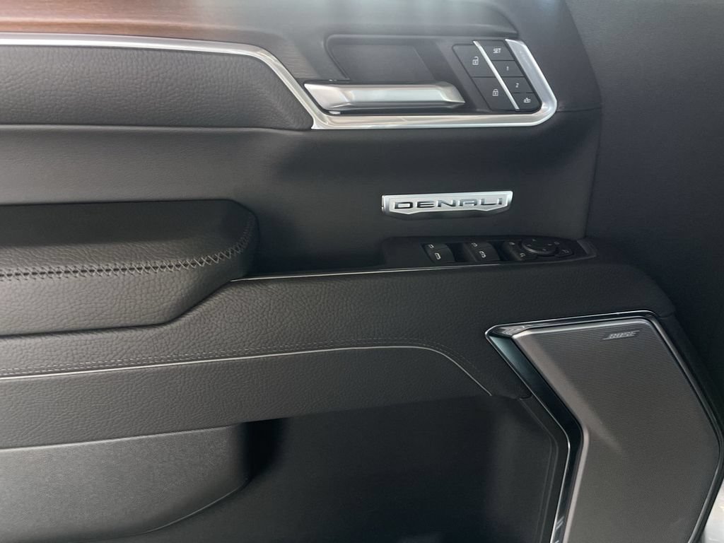 New 2026 GMC Sierra 1500 Denali AWD/4WD image 23