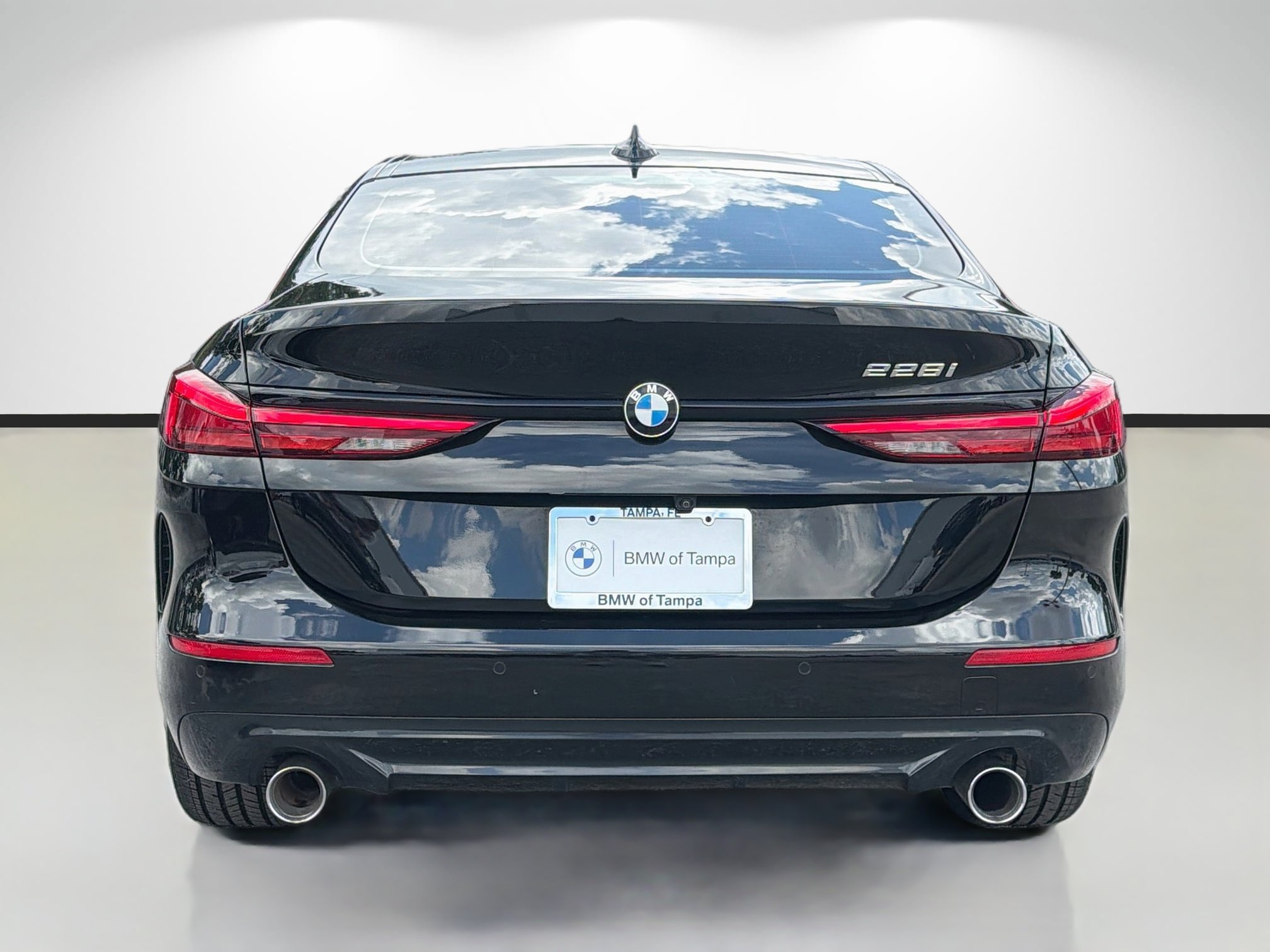 Used 2022 BMW 228i Gran Coupe w/ Convenience Package FWD image 4