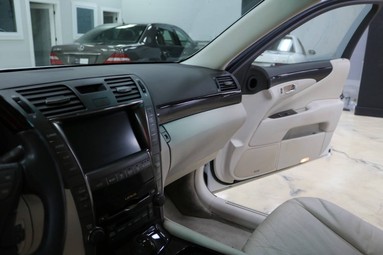 Used 2008 Lexus LS 460 L RWD image 68
