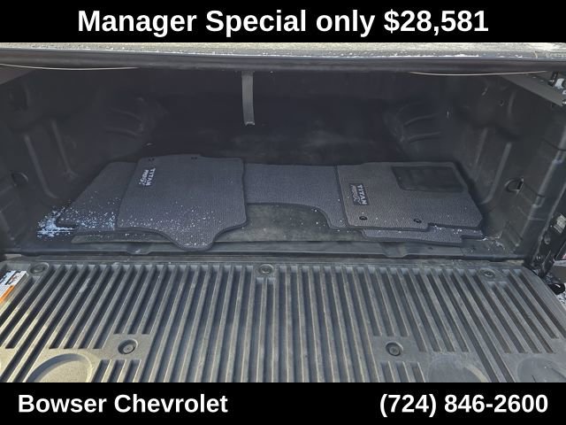 Used 2021 Nissan Titan PRO-4X w/ Pro-4x Utility Package image 9