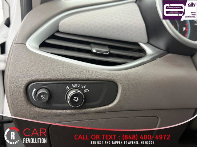 Used 2024 Chevrolet Malibu LT image 37