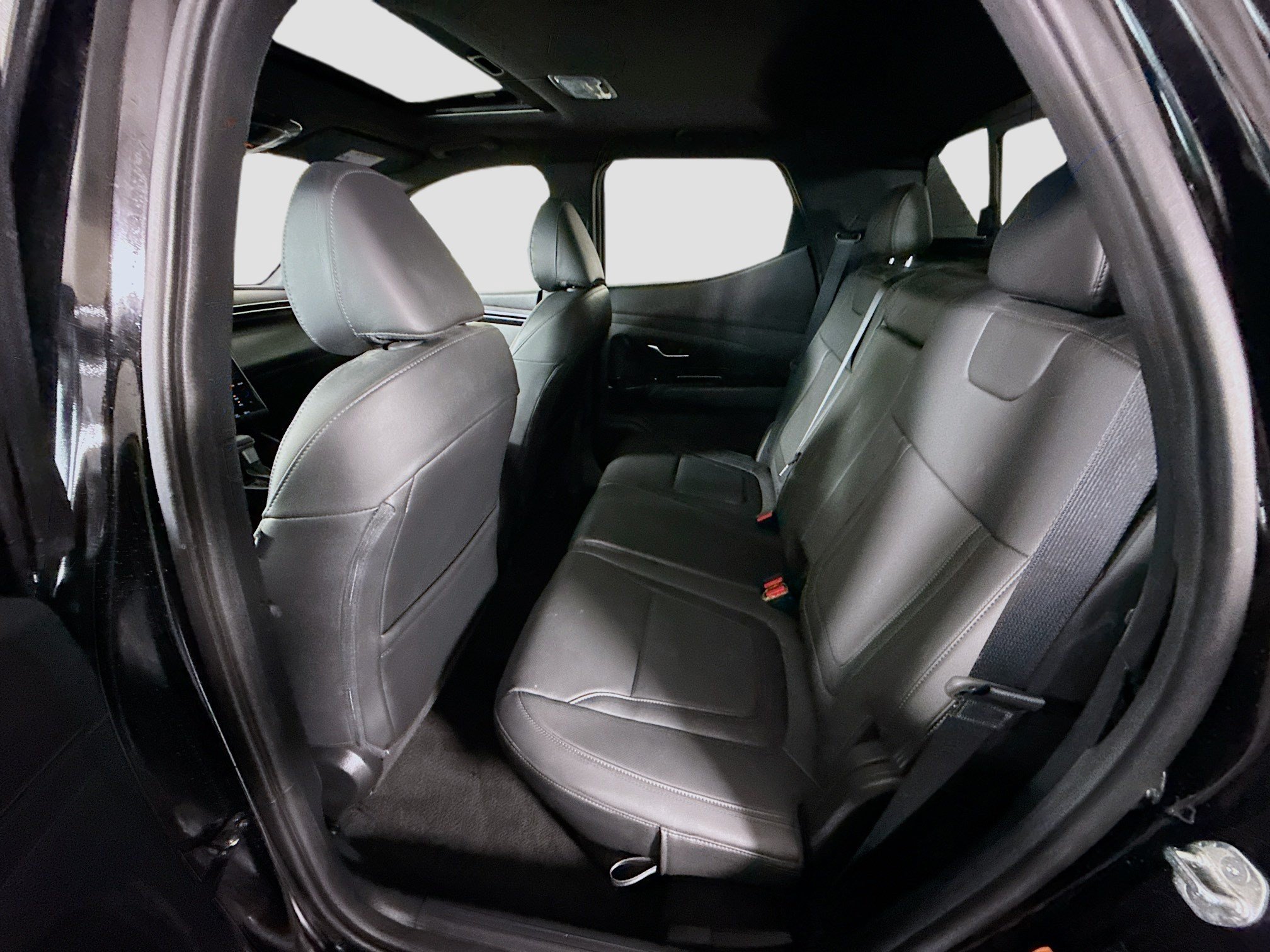 Used 2024 Hyundai Santa Cruz Night AWD/4WD image 25