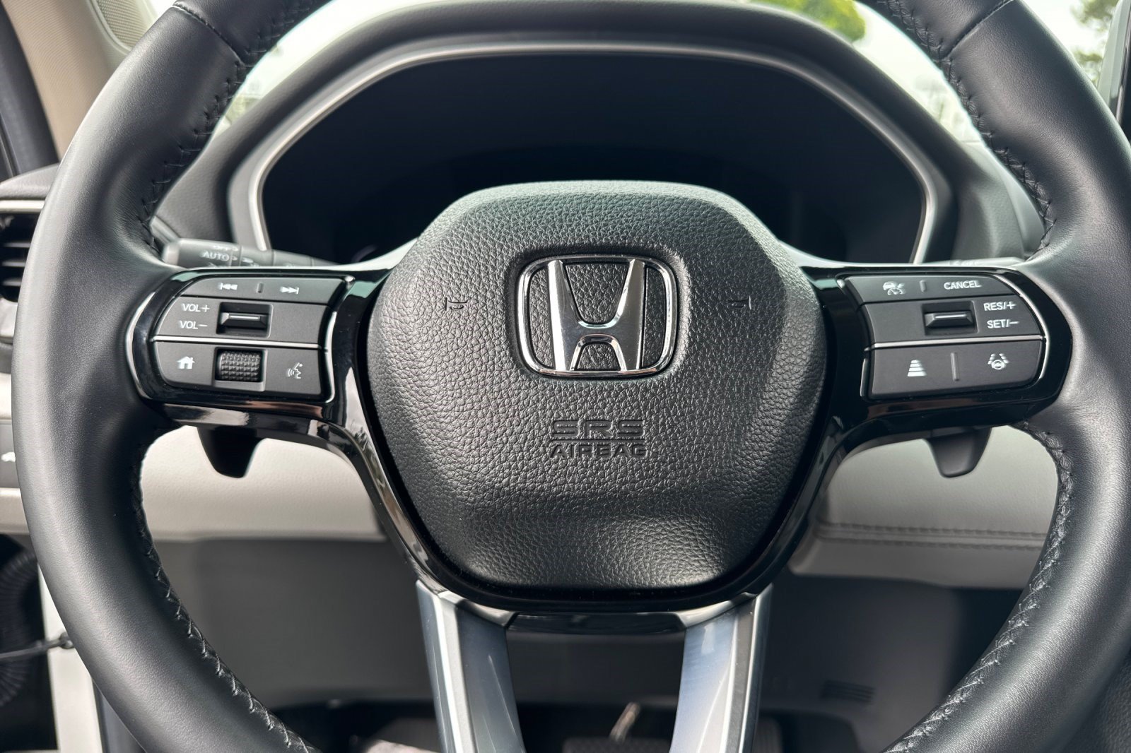 Certified 2025 Honda Pilot EX-L image 10