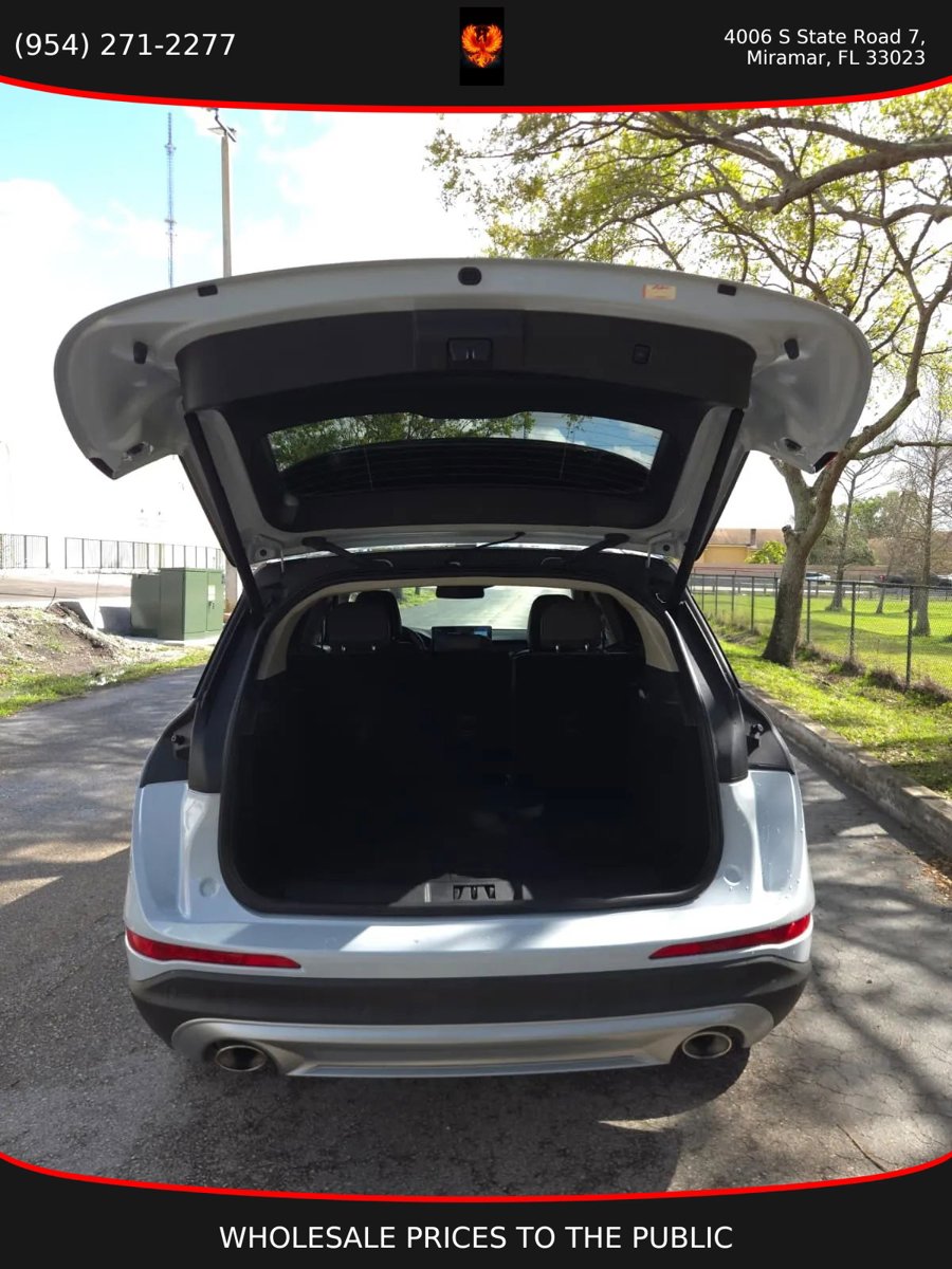 Used 2025 Lincoln Corsair FWD image 16