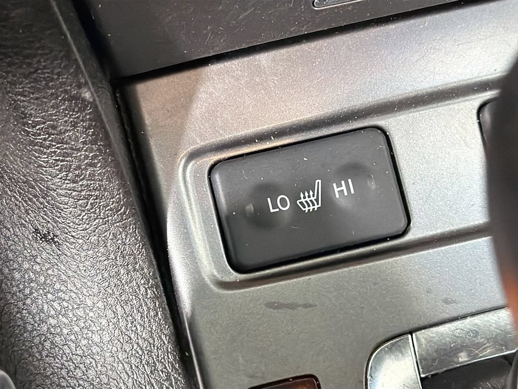 Used 2013 Acura ILX Hybrid w/ Technology Package FWD image 22
