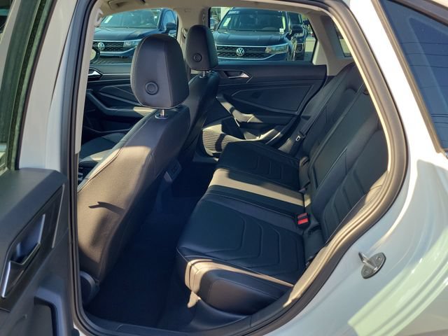 Used 2023 Volkswagen Jetta SEL FWD image 11