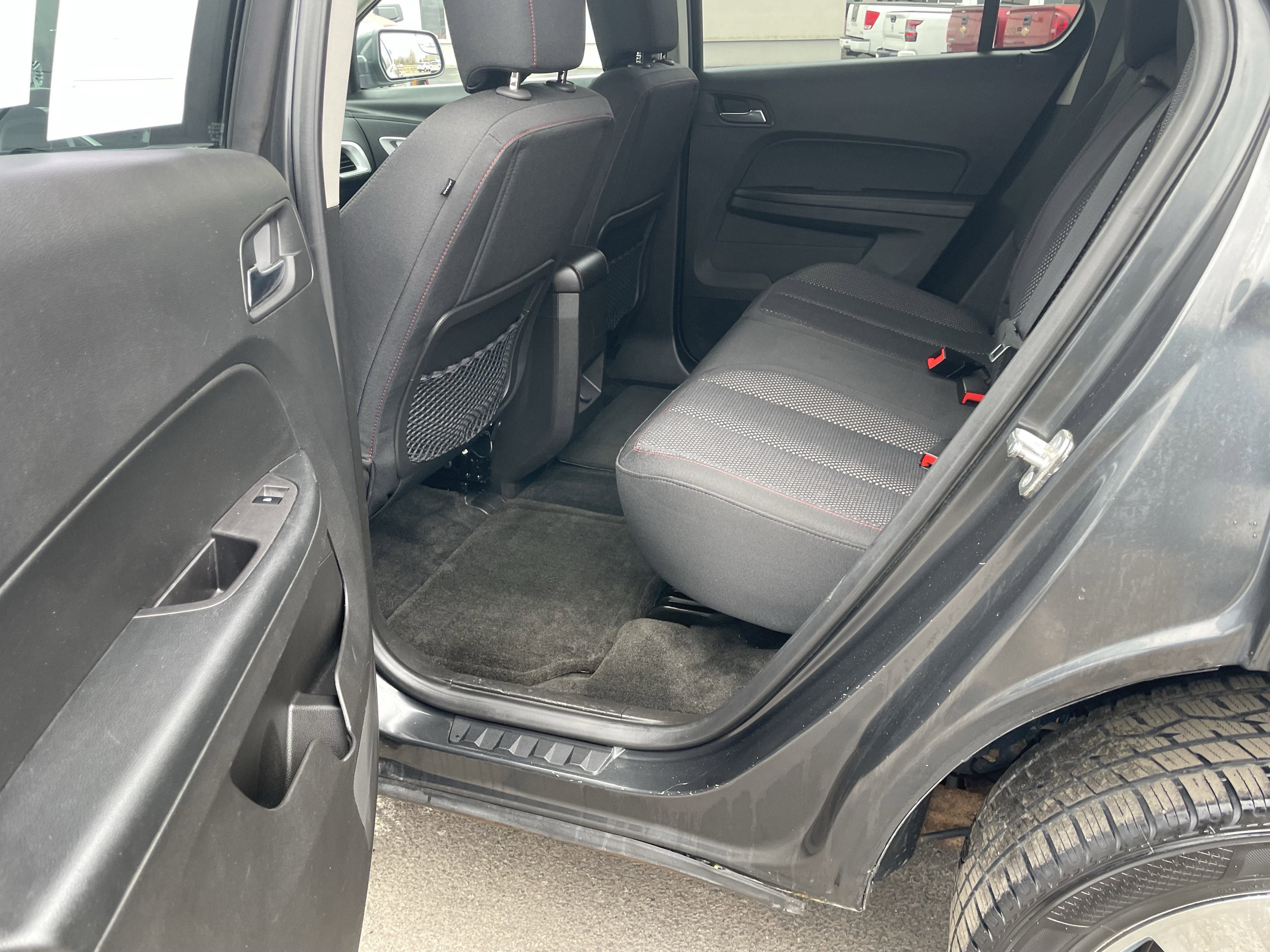 Used 2013 Chevrolet Equinox LT w/ All Star Package image 25