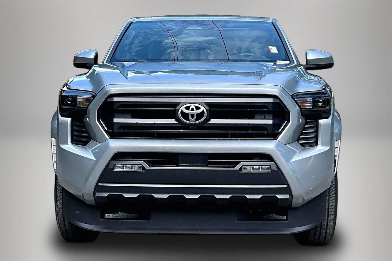 Used 2025 Toyota Tacoma SR5 RWD image 3