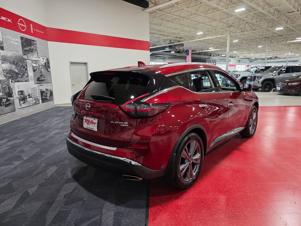 Used 2024 Nissan Murano Platinum w/ Cargo Package image 3