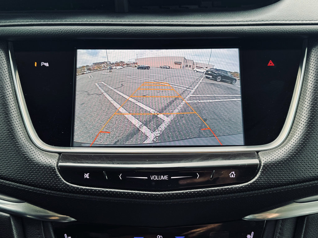 Used 2017 Cadillac XT5 Luxury w/ Driver Awareness Package image 17